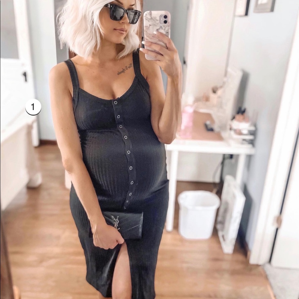 Black Ribbed Snap Front Fitted Maternity Dress